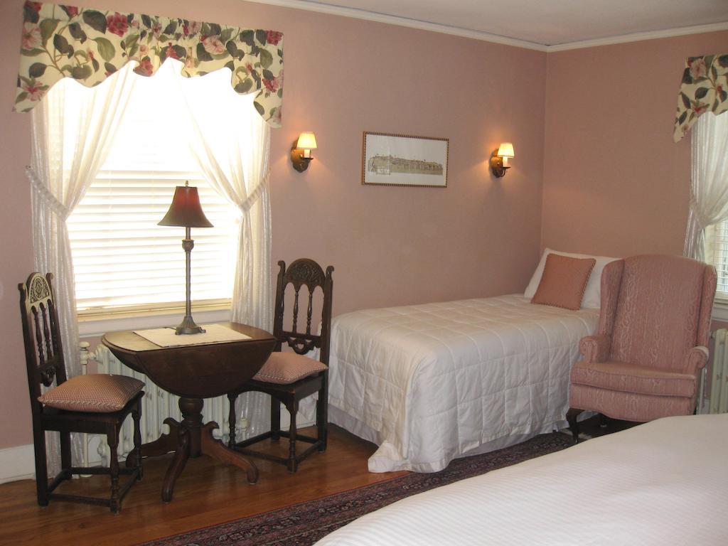 Farnam Guest House New Haven Pokój zdjęcie